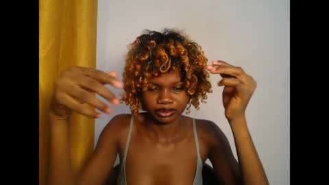 seductive_sugar247 online show from May 31, 2026, 6:09 pm