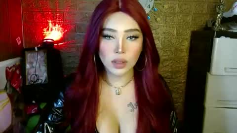Snapshot of seductivestacyxx chatting on September 24, 2025, 9:12 am MISTRESS STACY online show from September 24, 2025, 9:12 am