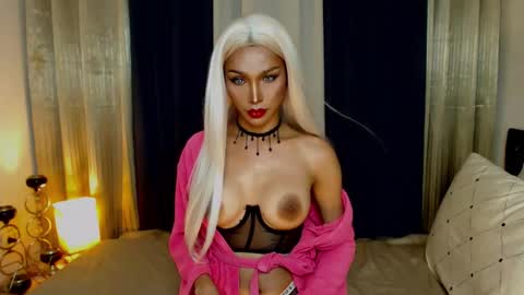 KATARINA LUST online show from December 23, 2024, 8:11 am