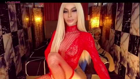 KATARINA LUST online show from June 18, 2026, 12:55 am
