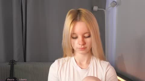 Snapshot of seebunny chatting on July 16, 2026, 1:39 pm See Its honey bunny im Lana online show from July 16, 2026, 1:39 pm