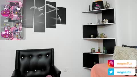 seelena_f online show from November 13, 2025, 10:25 am