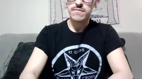 Snapshot of seitans_curse666 chatting on April 18, 2026, 7:01 am seitans curse666 online show from April 18, 2026, 7:01 am