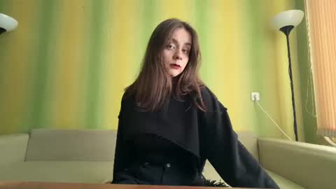 Snapshot of selanara chatting on June 11, 2026, 11:52 am Arienna online show from June 11, 2026, 11:52 am