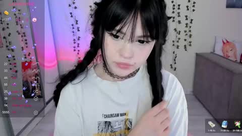 Selena  online show from March 6, 2025, 5:46 am