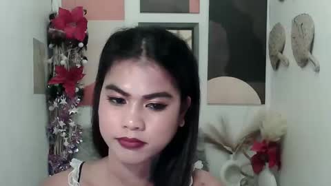 selena_fox2000 online show from November 4, 2025, 10:09 pm