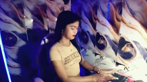 selena_fox2000 online show from March 27, 2026, 11:10 am