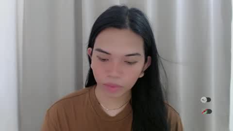 Snapshot of selena_fuckdoll chatting on January 9, 2025, 1:29 am Selena online show from January 9, 2025, 1:29 am