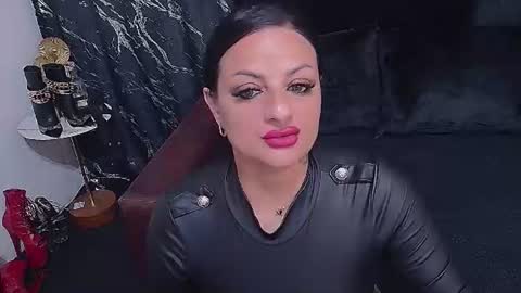 Snapshot of selena_vixen chatting on June 29, 2026, 4:08 am Selene online show from June 29, 2026, 4:08 am