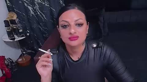 Snapshot of selena_vixen chatting on June 29, 2026, 10:15 am Selene online show from June 29, 2026, 10:15 am