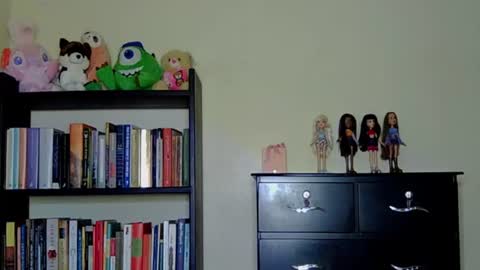 selene_hebe online show from July 7, 2026, 5:10 am