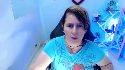 selene online show from February 4, 2026, 3:51 pm