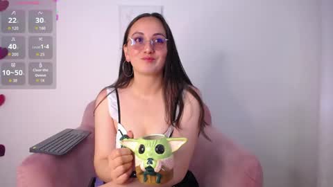 selene_swee online show from May 29, 2026, 8:51 pm