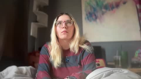 Selene online show from February 22, 2025, 1:46 pm