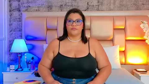Snapshot of selennacooper chatting on July 8, 2026, 12:09 pm Selenna Cooper online show from July 8, 2026, 12:09 pm