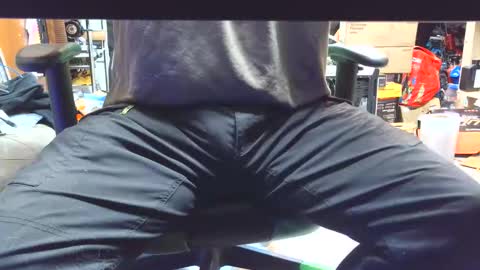 Snapshot of selfpound chatting on March 19, 2026, 3:16 pm selfpound online show from March 19, 2026, 3:16 pm