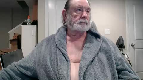 selkie2s online show from February 15, 2026, 5:20 pm