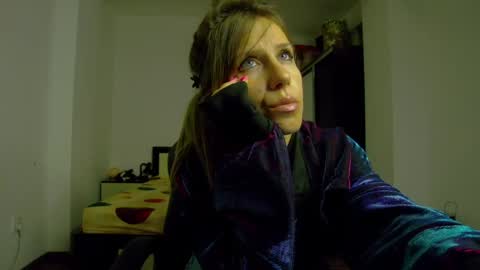 sellena_angel online show from May 31, 2026, 6:42 pm