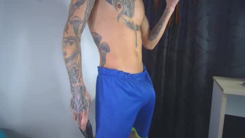 sem_alas online show from February 15, 2026, 7:54 pm