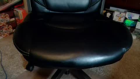 Mr. Watch Me Grow online show from November 3, 2025, 3:52 am