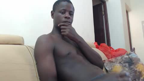 Snapshot of sensation_2 chatting on January 10, 2026, 12:40 pm Charles online show from January 10, 2026, 12:40 pm