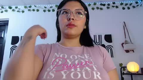 Snapshot of sensual_flame chatting on March 3, 2025, 12:37 am Camille and sophie online show from March 3, 2025, 12:37 am