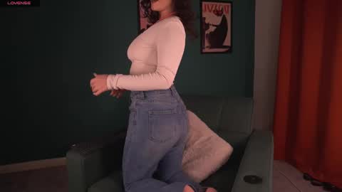 Jasmine online show from February 28, 2026, 6:09 pm