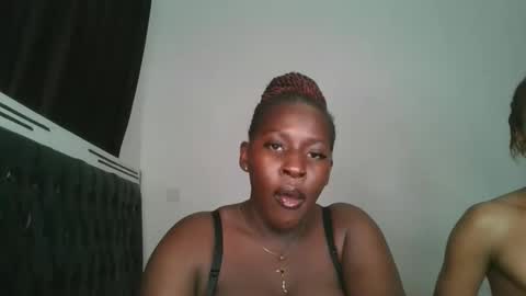 Snapshot of sensual_ria chatting on April 12, 2026, 9:31 pm sensual_ria online show from April 12, 2026, 9:31 pm