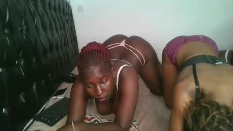Snapshot of sensual_ria chatting on April 18, 2026, 9:57 am sensual_ria online show from April 18, 2026, 9:57 am