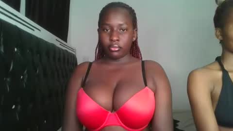 Snapshot of sensual_ria chatting on May 12, 2026, 8:28 pm sensual_ria online show from May 12, 2026, 8:28 pm