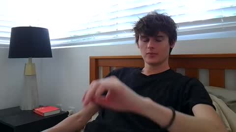 Snapshot of sensualalien chatting on January 28, 2025, 8:47 pm Cam online show from January 28, 2025, 8:47 pm