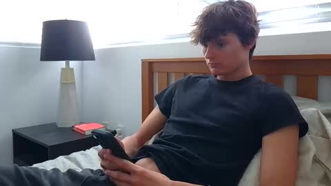 Snapshot of sensualalien chatting on January 30, 2025, 7:26 pm Cam online show from January 30, 2025, 7:26 pm