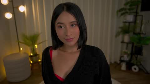 Maria- OF sensual bee online show from December 25, 2024, 1:53 am