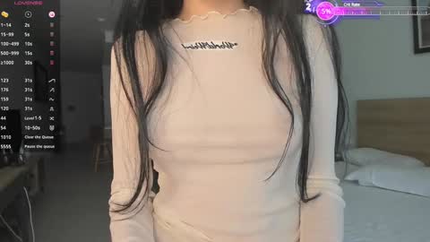 Aya online show from March 7, 2025, 11:49 pm