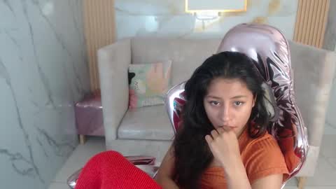 serabella_s online show from December 20, 2025, 1:29 pm
