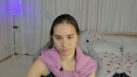 Snapshot of seraphineclark chatting on October 11, 2025, 2:33 am Seraphine online show from October 11, 2025, 2:33 am