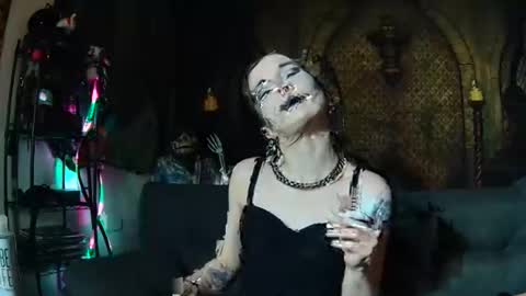 Seraphin Munster online show from October 29, 2025, 5:58 pm