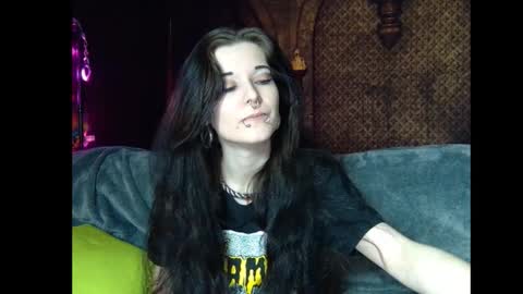 Seraphin Munster online show from February 12, 2026, 6:14 pm