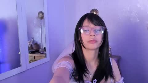 Seren  Follow me online show from January 7, 2026, 2:36 am