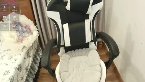 Snapshot of serena_angel18 chatting on April 6, 2026, 11:16 pm Serena online show from April 6, 2026, 11:16 pm