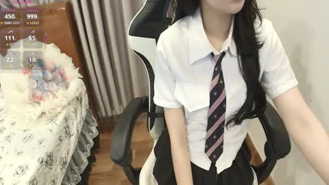 Snapshot of serena_angel18 chatting on April 11, 2026, 11:14 am Serena online show from April 11, 2026, 11:14 am