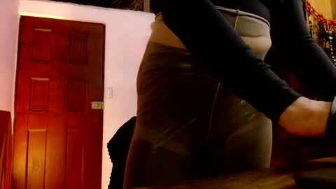 Serena Xyz online show from February 7, 2026, 11:52 pm