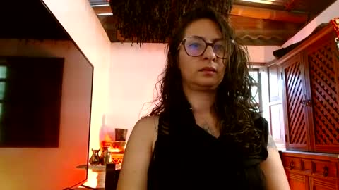 Serena Xyz online show from April 15, 2026, 8:31 pm