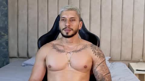 HEY IM SETH online show from March 5, 2025, 8:10 pm