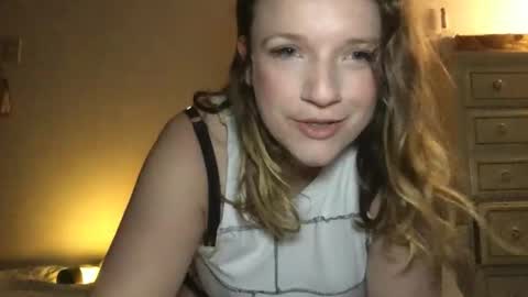 seturselfonfyre online show from June 2, 2026, 2:46 am