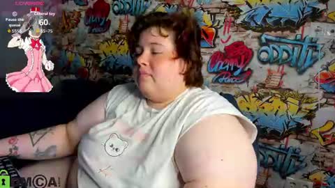 Snapshot of sew_sunny chatting on June 29, 2026, 9:15 am Sew online show from June 29, 2026, 9:15 am
