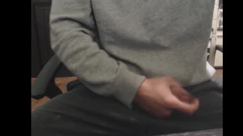 Snapshot of sexandsexy1999 chatting on September 30, 2025, 12:04 am Daniel Taylor online show from September 30, 2025, 12:04 am