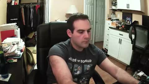 Kyle online show from December 5, 2025, 1:14 am