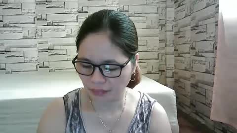 Snapshot of sexi_monica chatting on February 16, 2025, 2:09 am sexi_monica online show from February 16, 2025, 2:09 am