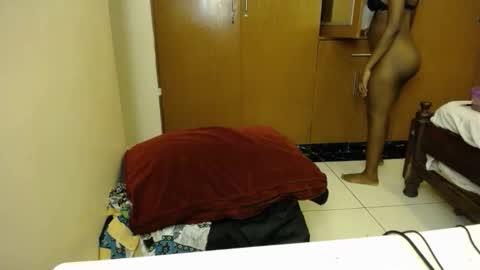 Mari online show from February 23, 2026, 8:06 pm